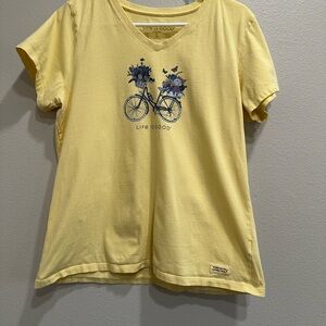 Life Is Good women’s large Yellow crusher Tee with Floral Bicycle Design,cotton